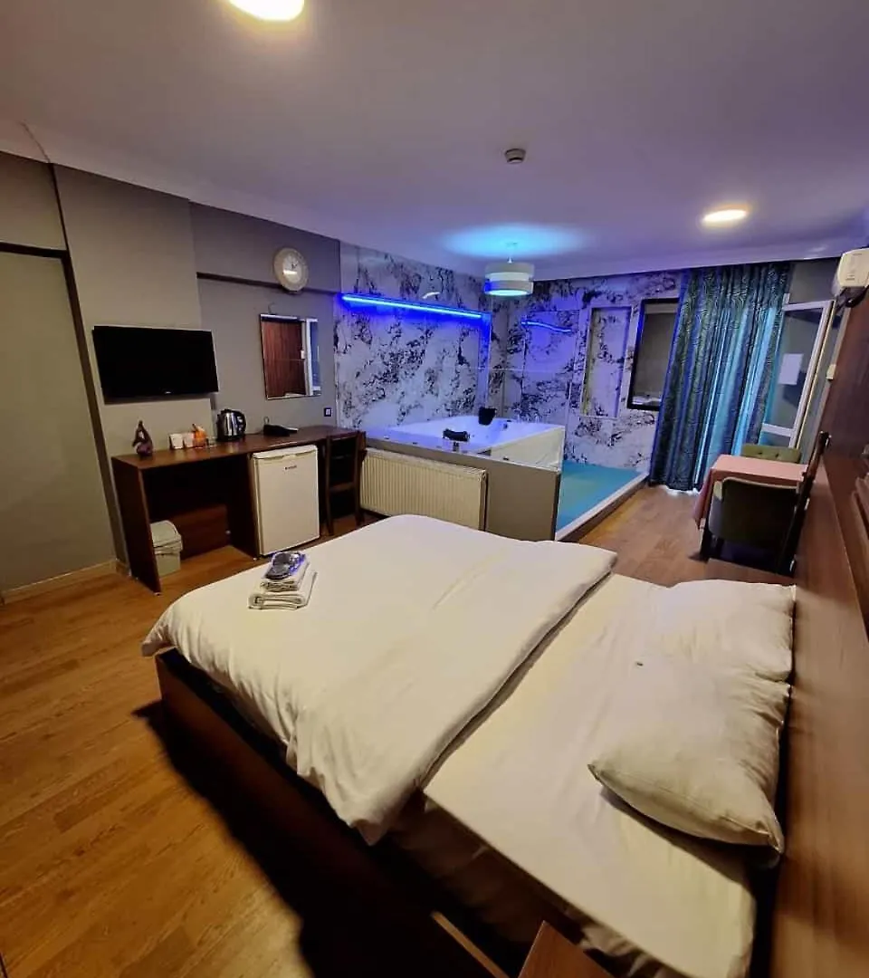 아파트호텔 Emsa Otel Maltepedeki Eviniz